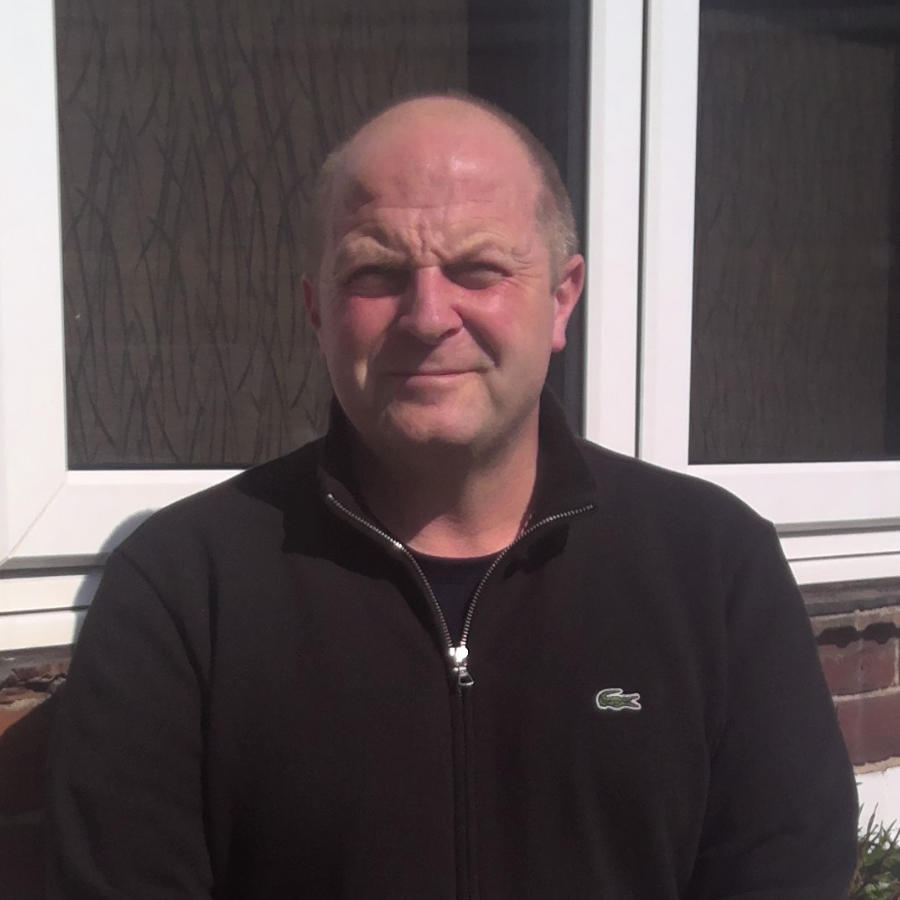 Darren Leach